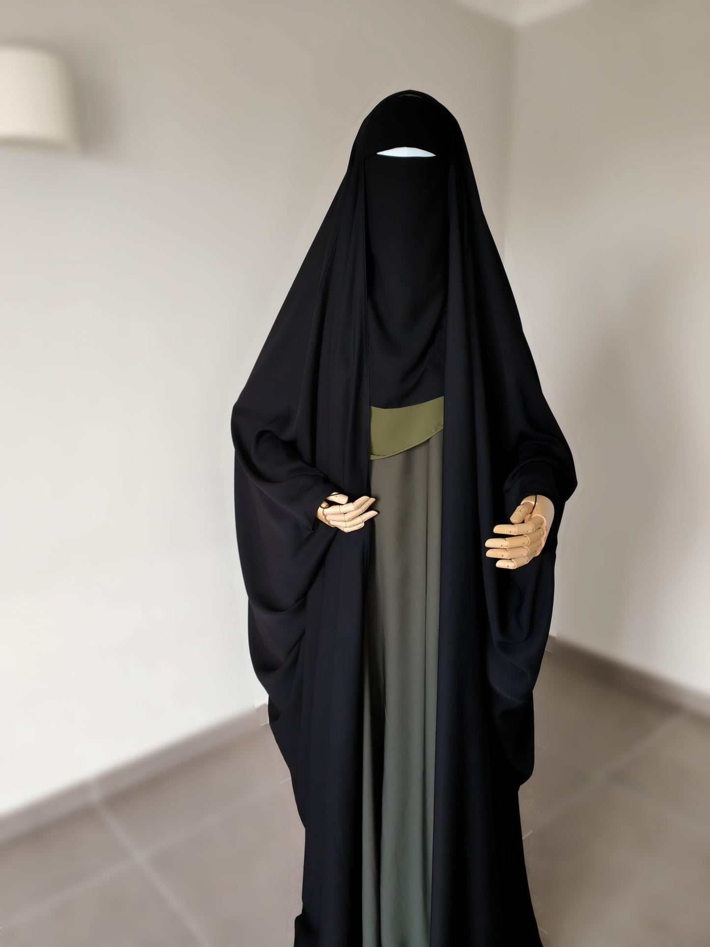 Abayat-Rass Kimono
