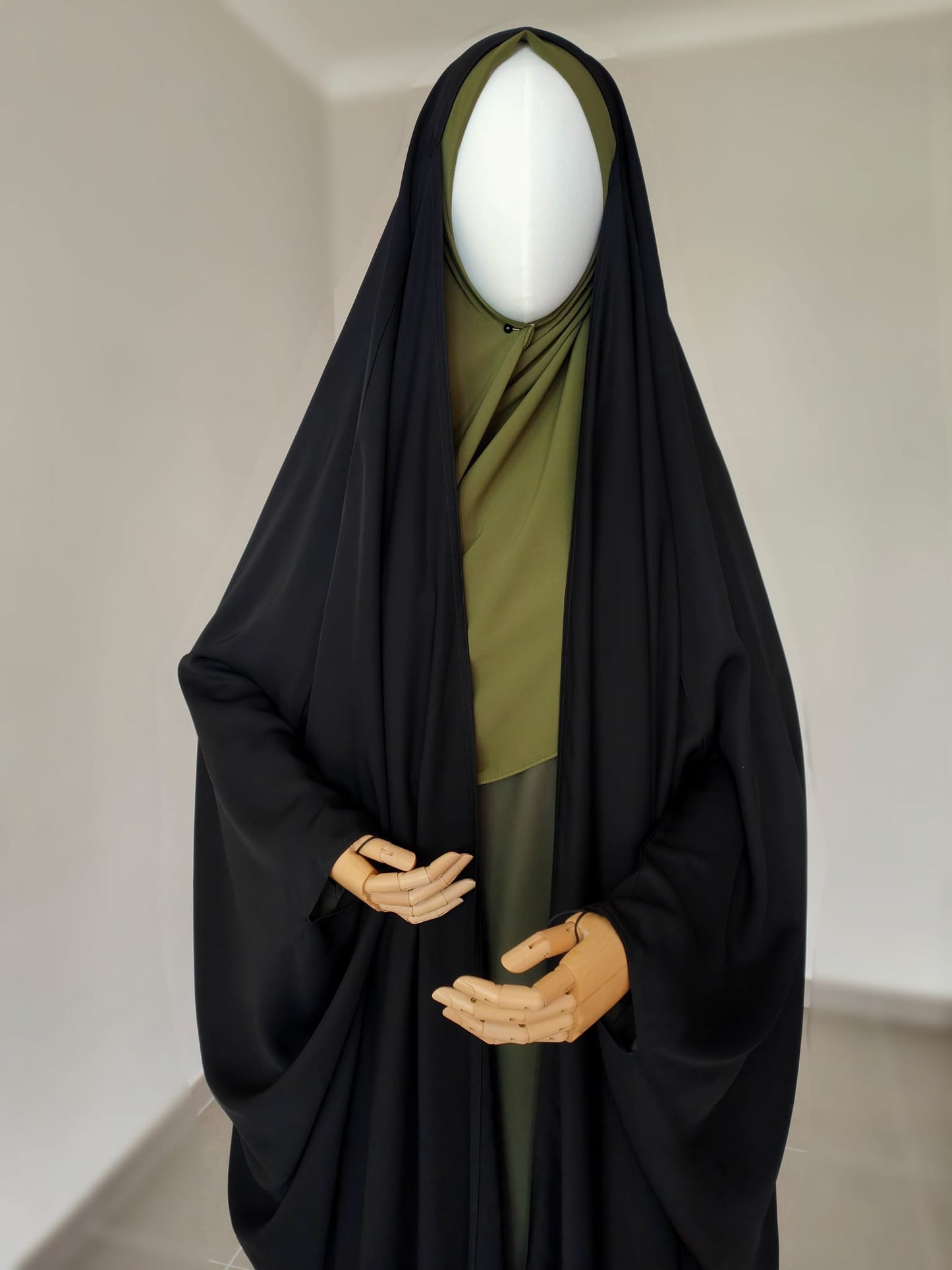 Abayat-Rass Kimono